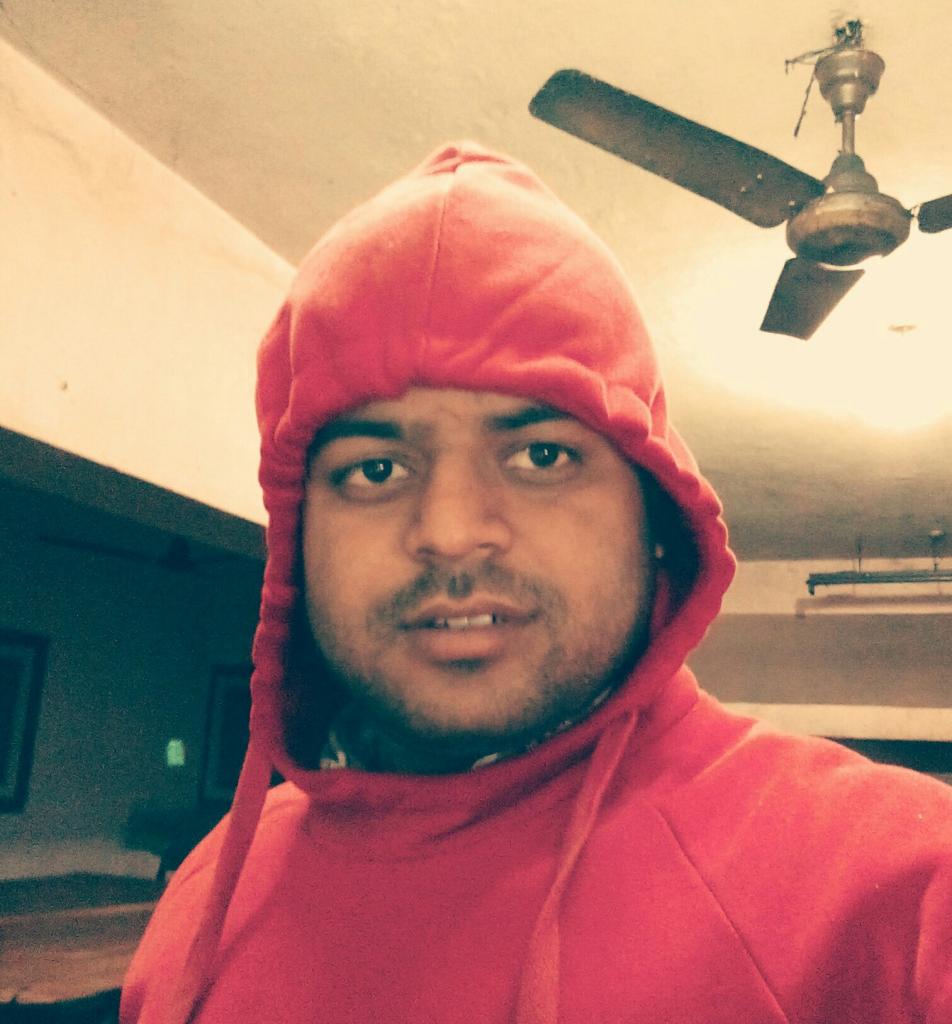 Profile picture for user Rj_rohit